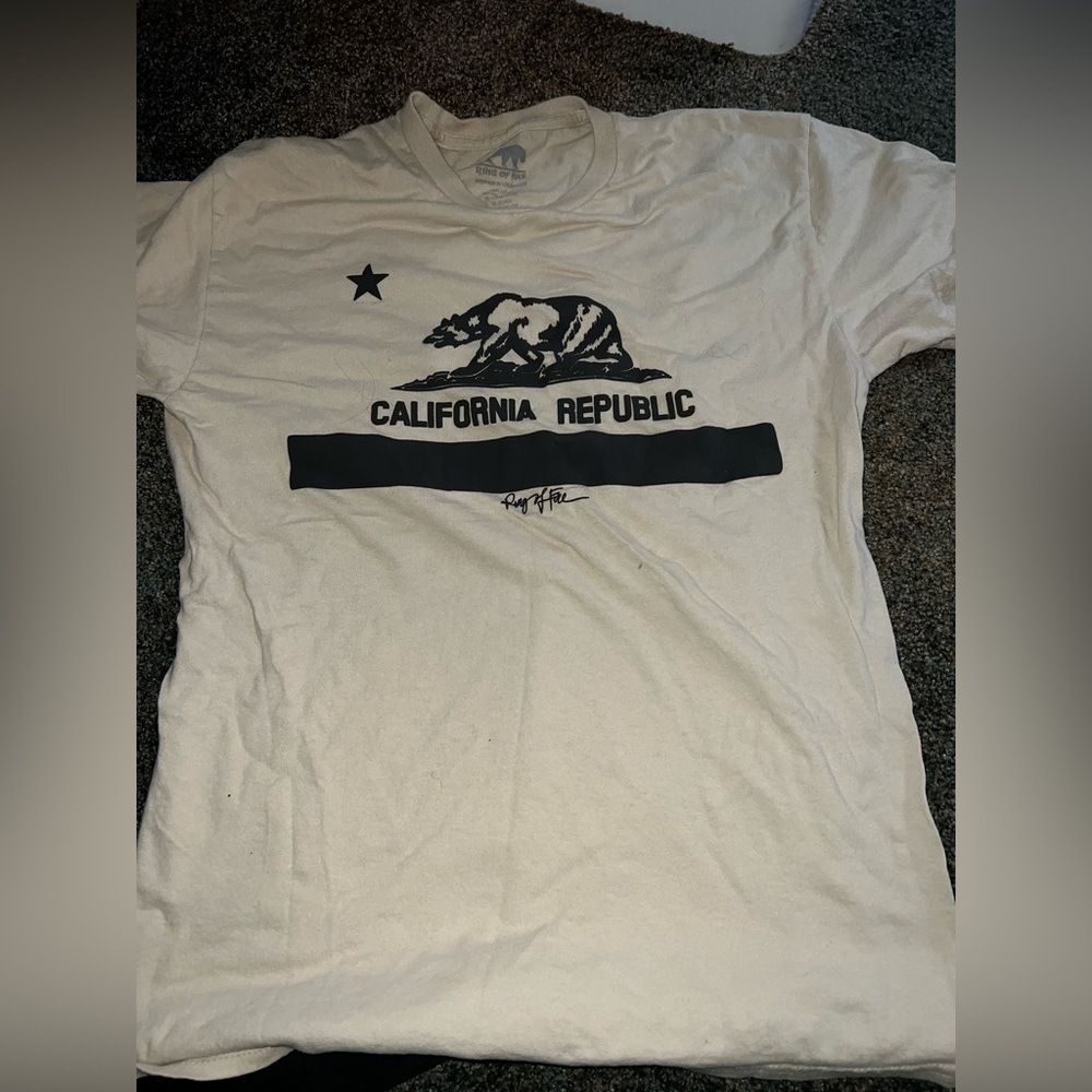 Ring of Fire Cream California Republic Tee